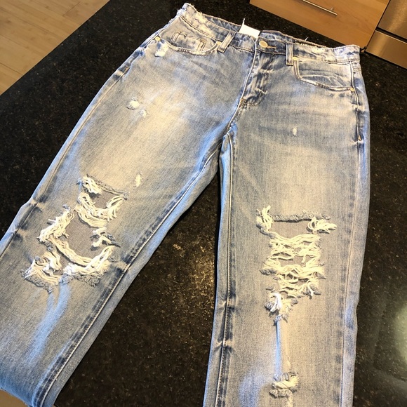 High Rise Destructed Jeans - Picture 1 of 9